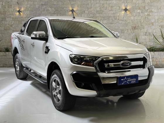 FORD RANGER 2.2 XLS 4X4 CD 16V DIESEL 4P AUTOMÁTICO
